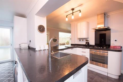 8 Crawford Road, Sutton Coldfield, B76 1NH