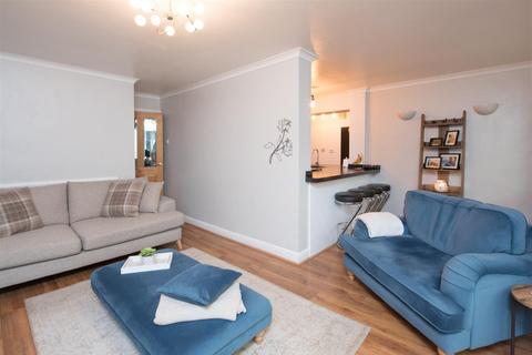 8 Crawford Road, Sutton Coldfield, B76 1NH