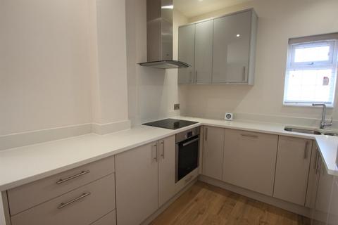 1 bedroom apartment to rent, Brighton Road, Banstead