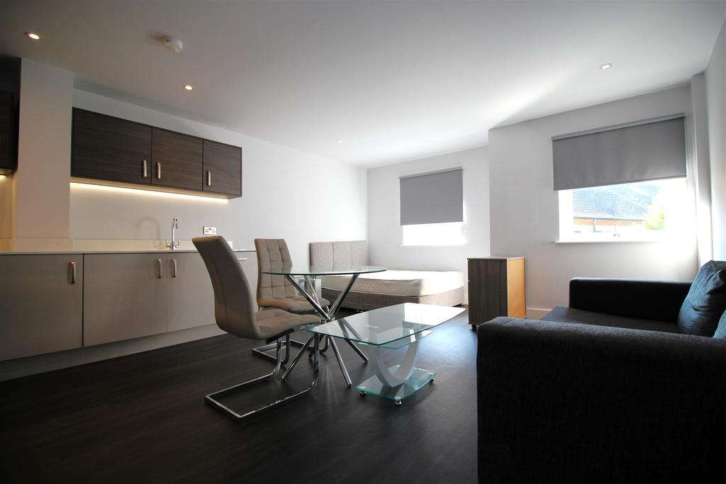 Aria Apartments, Chatham Street, Leicester Studio £750 pcm (£173 pw)