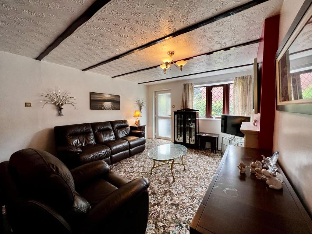 Bolesworth Close, Chorlton 2 bed semidetached house £340,000