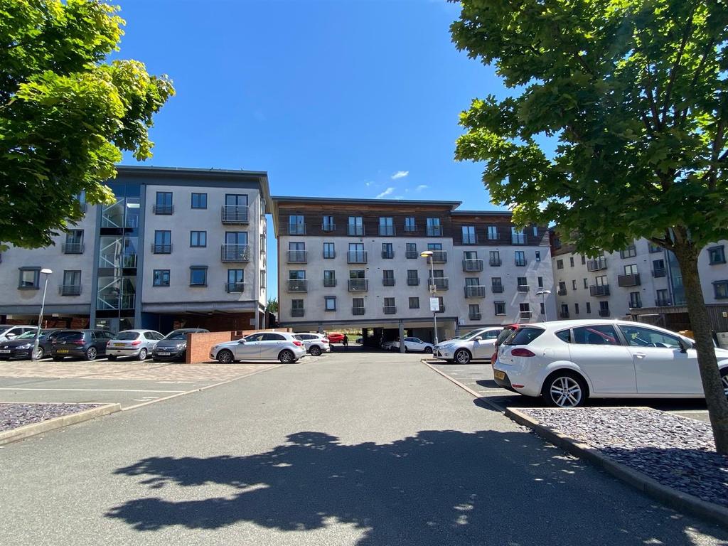 Wolverhampton Street, Walsall 1 bed apartment for sale £80,000