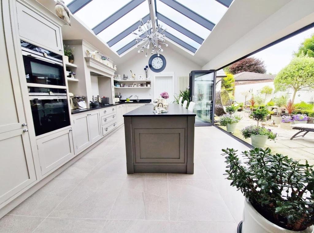 Breakfast kitchen