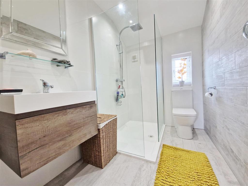 En suite shower/wc