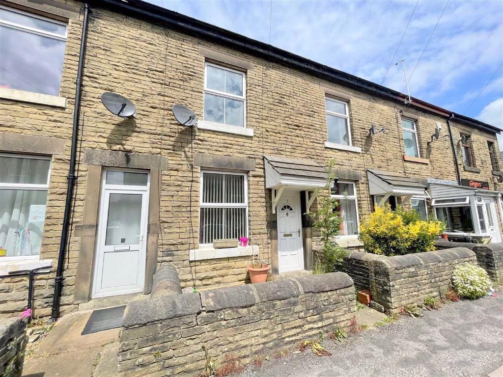 New High Street, Fairfield, Buxton 2 bed terraced house £139,950