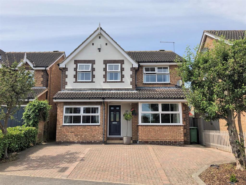 Poplars Way, Beverley 4 bed detached house £340,000