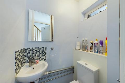 52 Brierley, New Addington, Croydon, CR0 9DQ