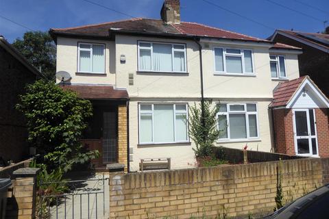 56 Victoria Avenue, Hounslow, TW3 3ST