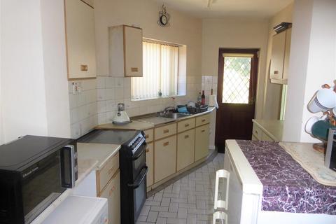 56 Victoria Avenue, Hounslow, TW3 3ST
