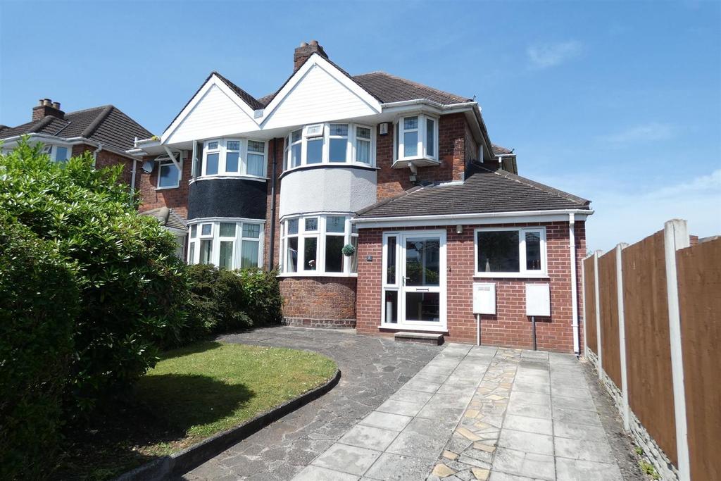Rowan Road, Sutton Coldfield 3 bed semidetached house £400,000
