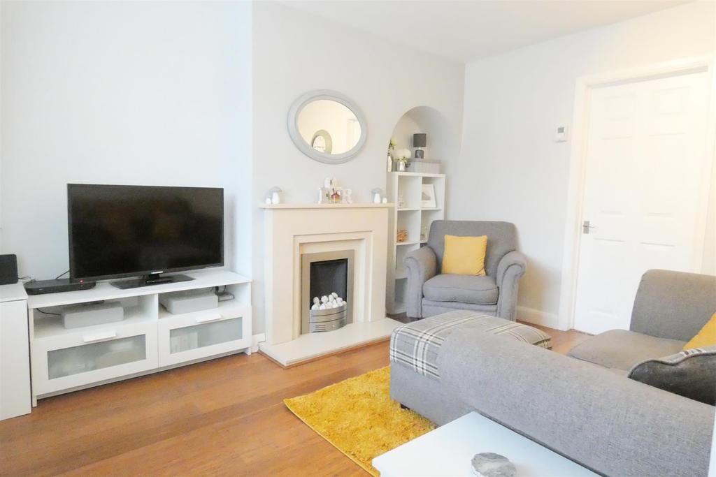 Sterndale Road, Great Barr, Birmingham 2 bed terraced house £185,000