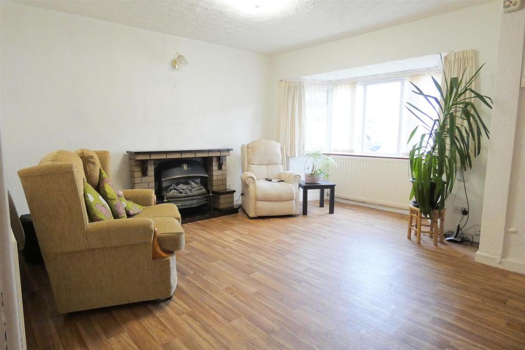 Morland Road, Great Barr, Birmingham 3 bed end of terrace house £220,000