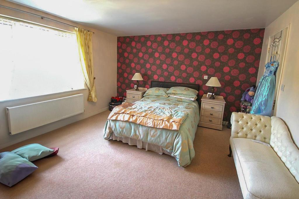Tenford Bed.jpg