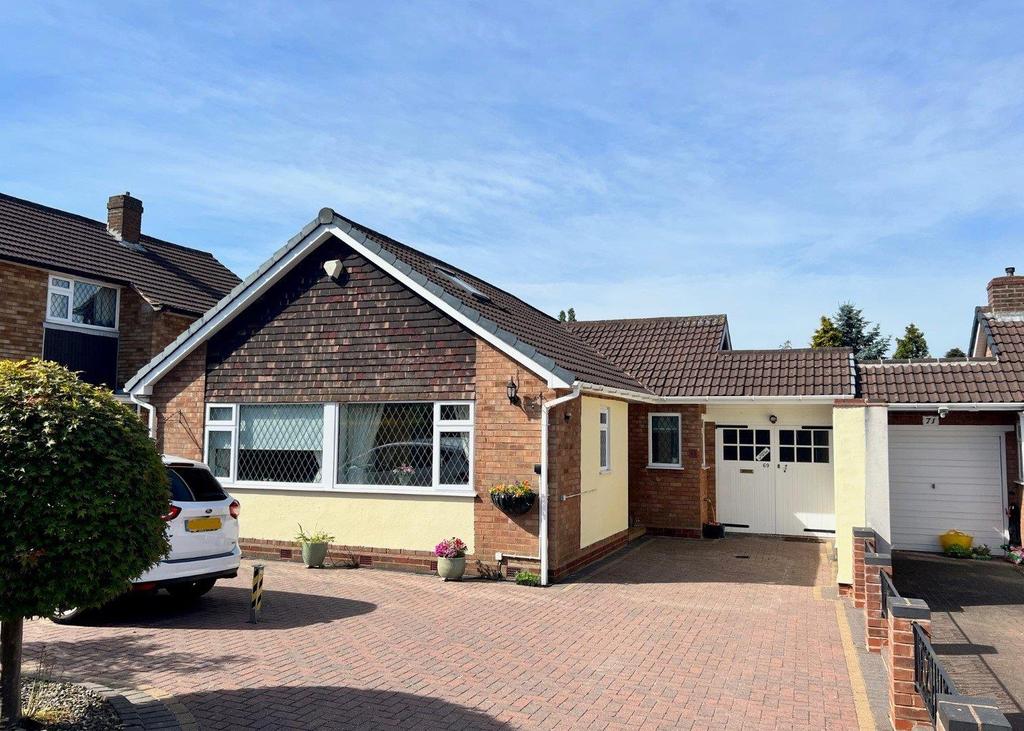 Streetly Crescent, Four Oaks 3 bed detached bungalow for sale £550,000