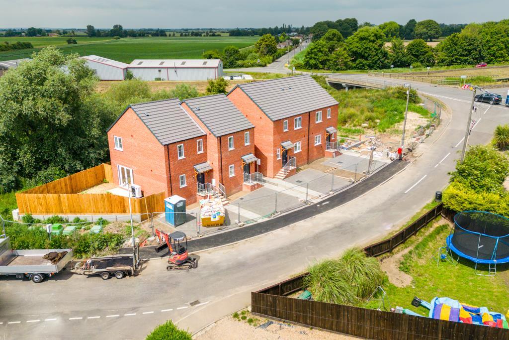 Slipe Drove, West Pinchbeck, Spalding 3 bed semidetached house for