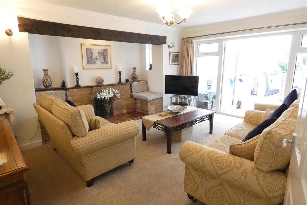 Dunchurch Crescent, Sutton Coldfield 3 bed detached bungalow £420,000