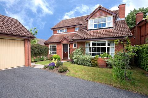 22 Dunton Close, Sutton Coldfield, B75 5QD