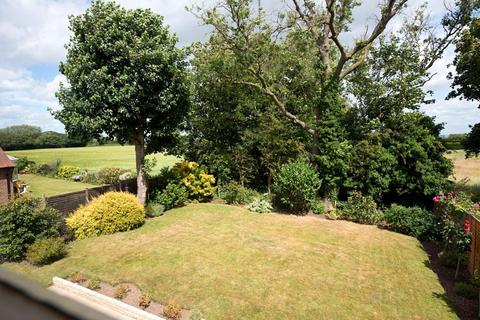 22 Dunton Close, Sutton Coldfield, B75 5QD