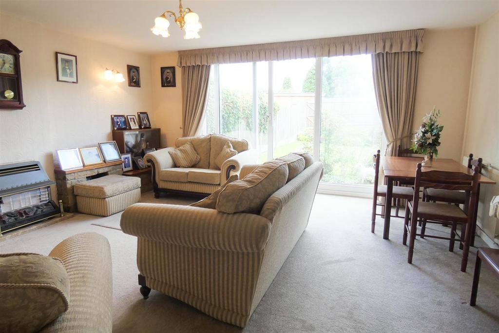 Beeches Road, Great Barr, Birmingham 3 bed terraced house £230,000