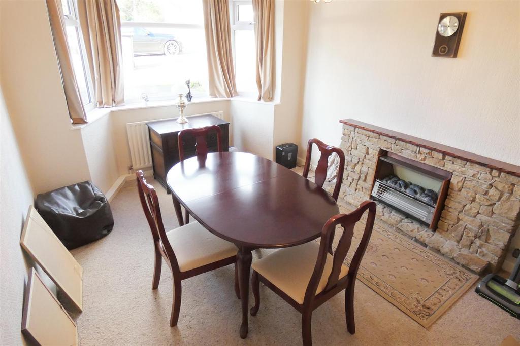 Shady Lane, Kingstanding, Birmingham 3 bed semidetached house £250,000