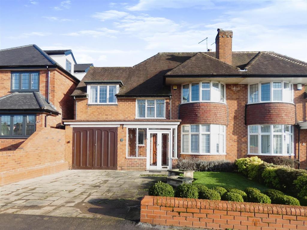 Jayshaw Avenue, Great Barr, Birmingham 3 bed semidetached house £350,000