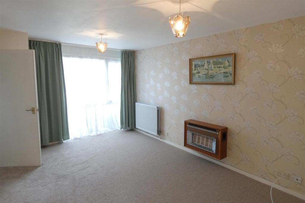 Addenbrooke Drive, Sutton Coldfield 3 bed terraced house for sale £