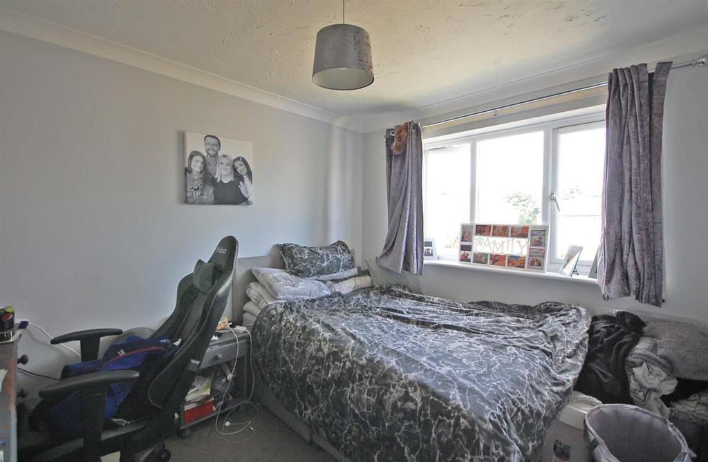 Bedroom 2.jpg