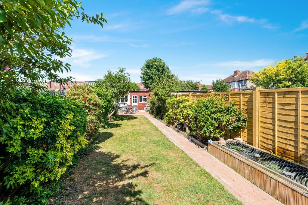 MOLESLEY DRIVE, 46- (1).jpg