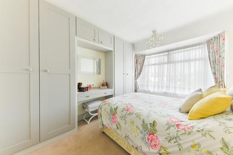 46 Molesey Drive, Cheam, Sutton, SM3 9UN