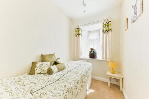 46 Molesey Drive, Cheam, Sutton, SM3 9UN