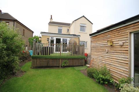 3 Norman Mount, Bradford, BD2 2NB