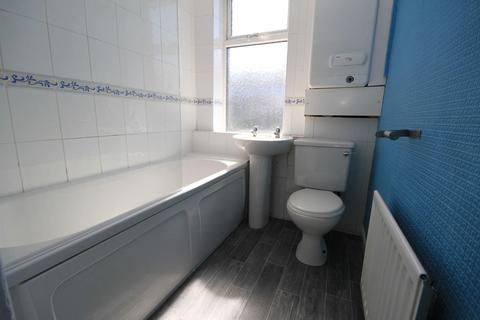 30 Mount Terrace, Bradford, BD2 2JE