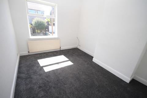 30 Mount Terrace, Bradford, BD2 2JE