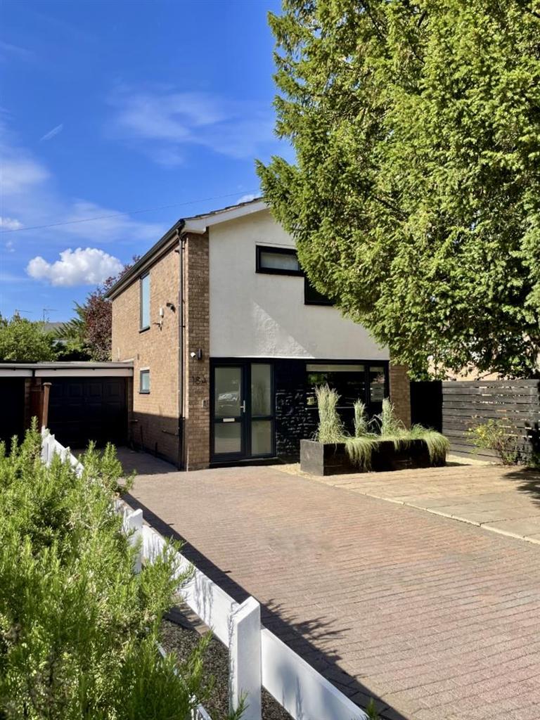 Elmfield Avenue, Leicester 3 bed detached house £375,000