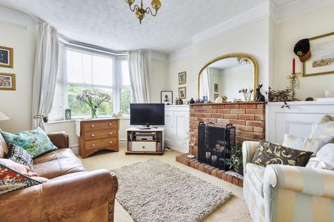 3 bedroom detached house for sale - Whitworth Road, Swindon, Wiltshire, SN25