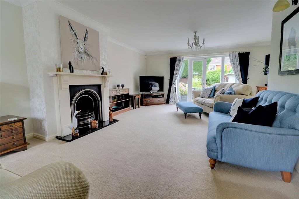 Rainsbrook Drive, Crowhill, Nuneaton 4 bed detached house £575,000