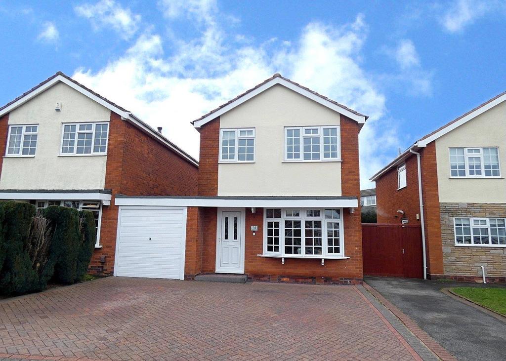 Loxley Road, Four Oaks 3 bed detached house £390,000