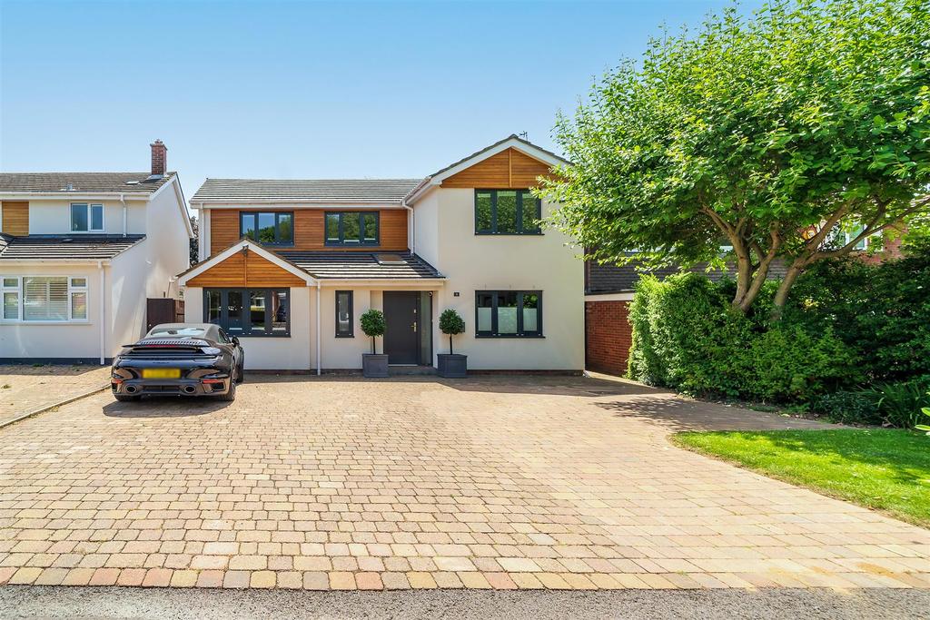 Ambrose Lane, Harpenden 4 bed detached house for sale £1,555,000