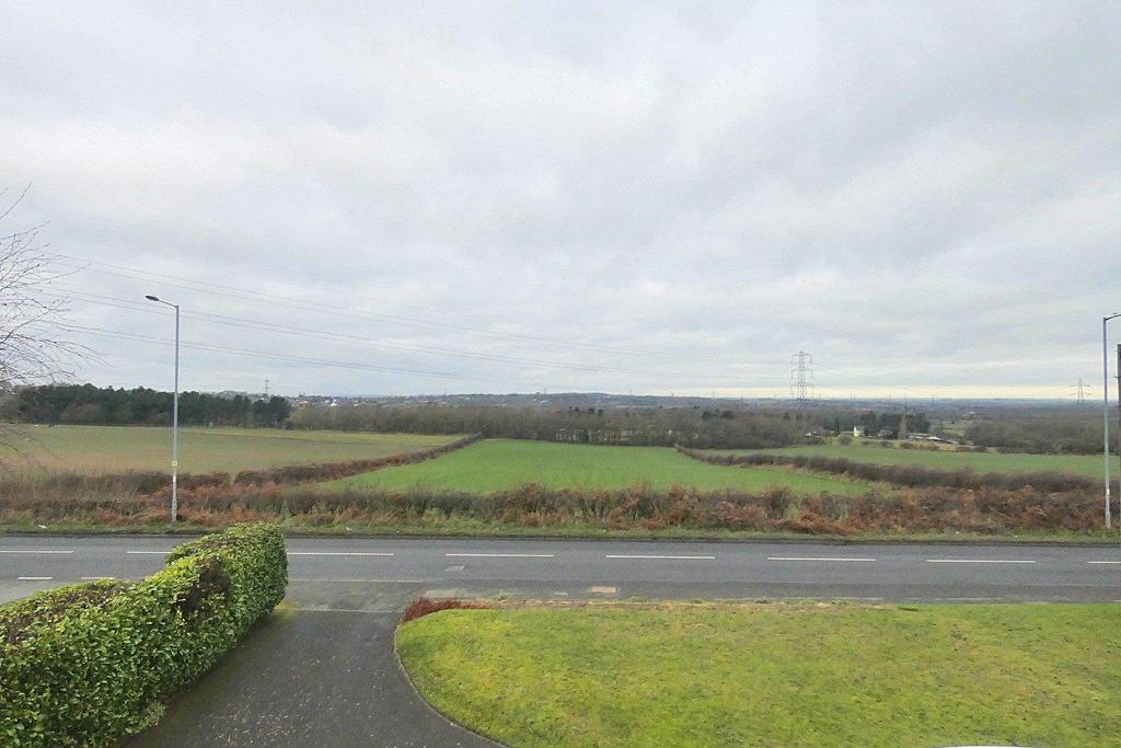 Foley Road West, Streetly 4 bed detached house £435,000