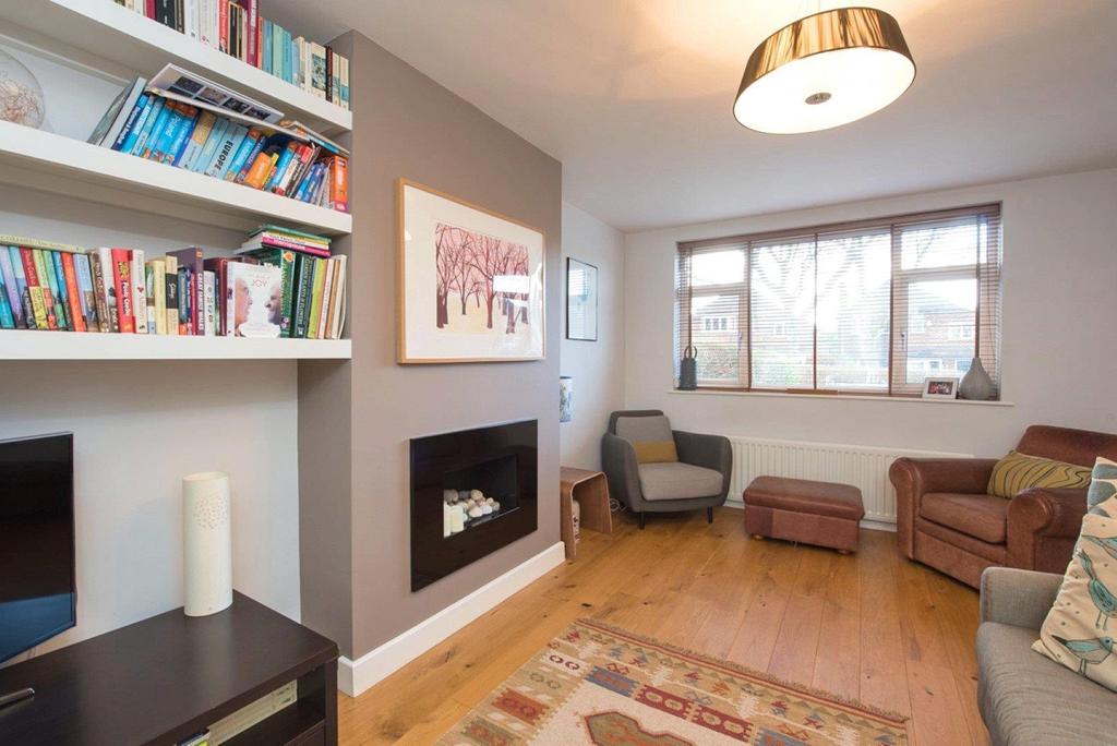Russell Bank Road, Four Oaks 3 bed semidetached house £500,000