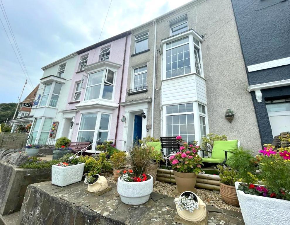 Mumbles Road, Mumbles, Swansea 4 bed terraced house £599,995