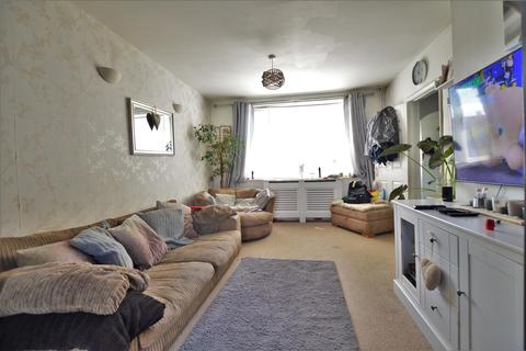 60 Goodwin Road, Slough, SL2 2EU