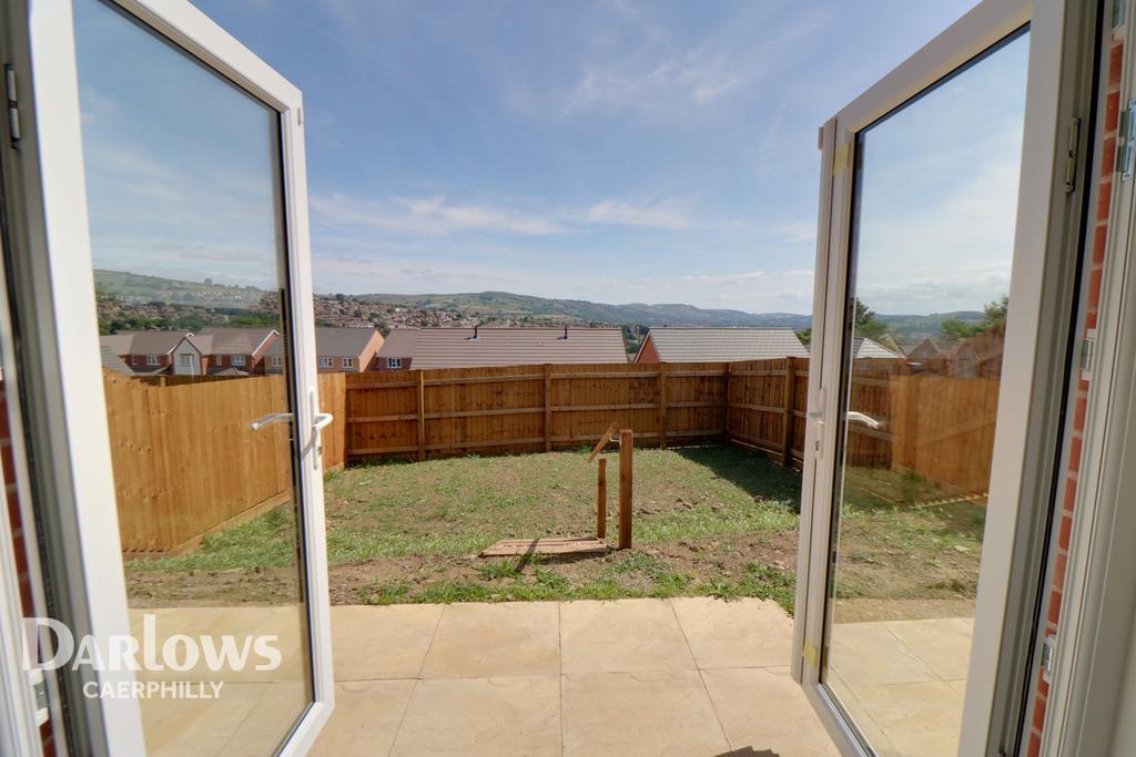 Cwrt Yr Hendre, Caerphilly 3 bed semidetached house for sale £300,000