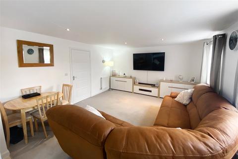 Flat 1, Pepper Pot Court, 25 Blackbourne Chase, Littlehampton, BN17 7FL