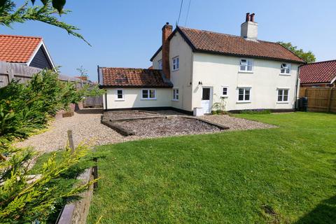 4 bedroom detached house for sale, Walnut Cottage, Framlingham, Suffolk