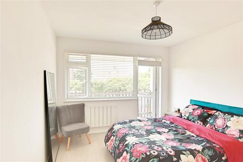 2 bedroom apartment for sale - Montpelier Road, East Preston, Littlehampton, West Sussex, BN16
