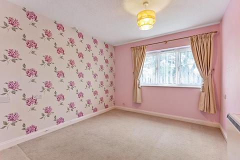 2 bedroom flat for sale - Tilehurst,  Berkshire,  RG31