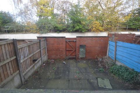 2 bedroom terraced house to rent, Buller Street, Farnworth, BL3
