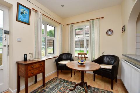 Ambleside Eynsford Road, Farningham, Dartford, DA4 0BQ