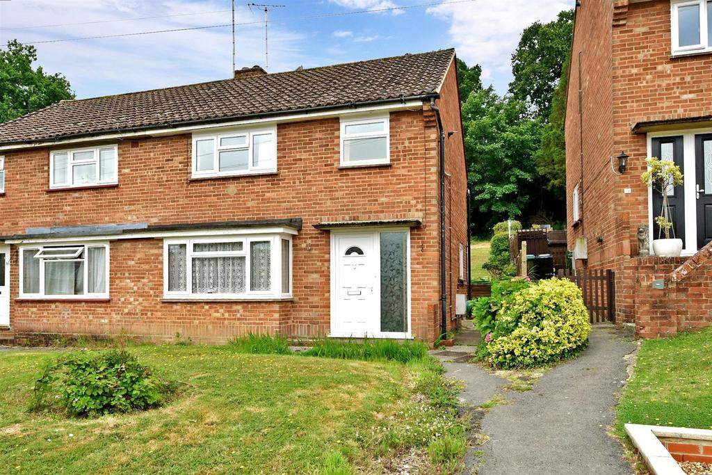 Pearson Road, Arundel, West Sussex 3 bed semidetached house £325,000